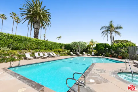 $2,500,000 | 6768 Shearwater Lane, Unit 73, Malibu, CA 90265
