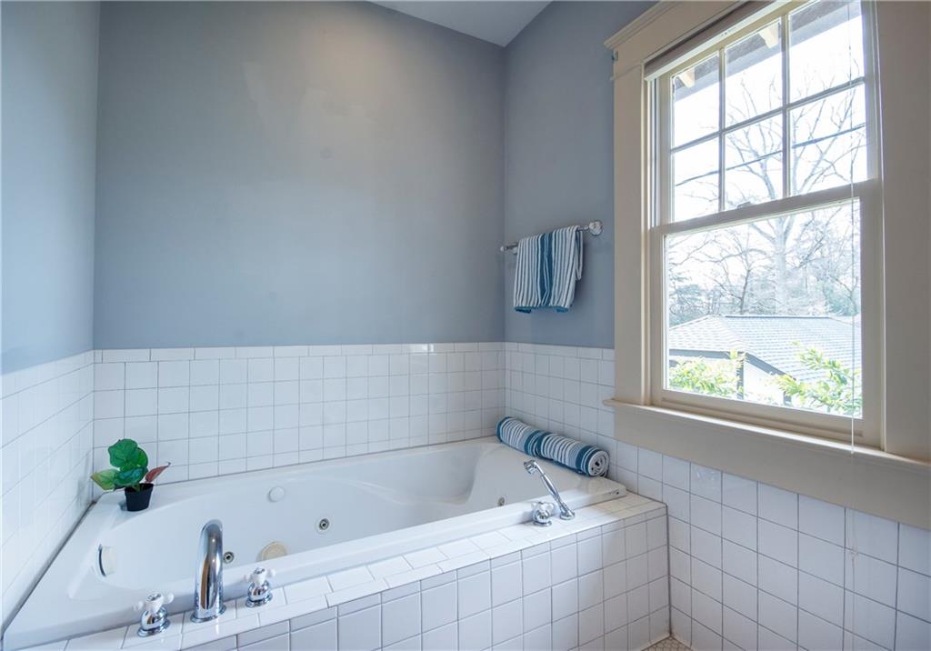 2265 East Lake Road Northeast Atlanta, GA 30307 - Photo 38 of 83