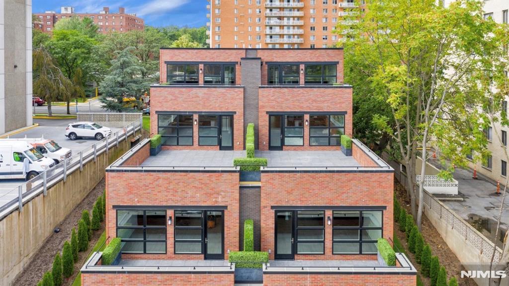 140 Overlook Avenue, Unit D 1 Hackensack, NJ 07601 - Photo 16 of 16