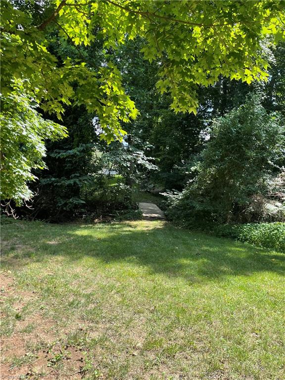 2836 Pickering Road Greensboro, NC 27407 - Photo 30 of 44 Greenway