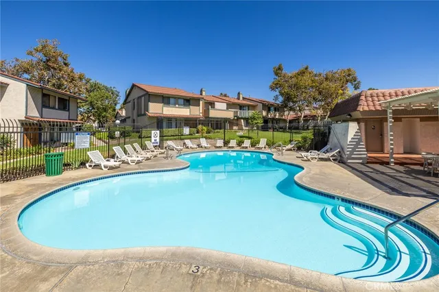 $549,900 | 5141 Aspen Drive, Montclair, CA 91763