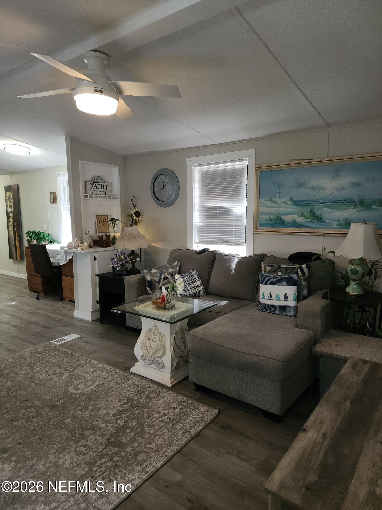 231 Lakeview Court Interlachen, FL 32148 - Photo 4 of 41 1000102685