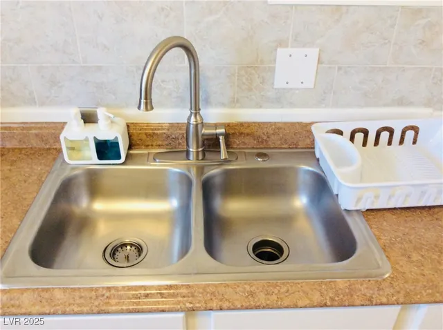 $4,200 | 5108 Wilbur Street, Las Vegas, NV 89119