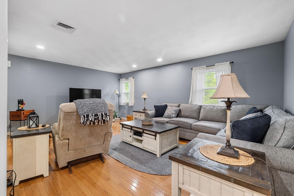 399 Providence Road, Unit A Grafton, MA 01560 - Photo 14 of 30