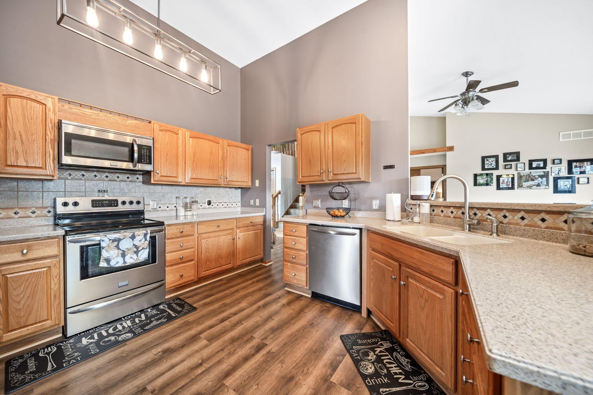 109 Duck Pond Road Upper Sandusky, OH 43351 - Photo 10 of 77 Kitchen