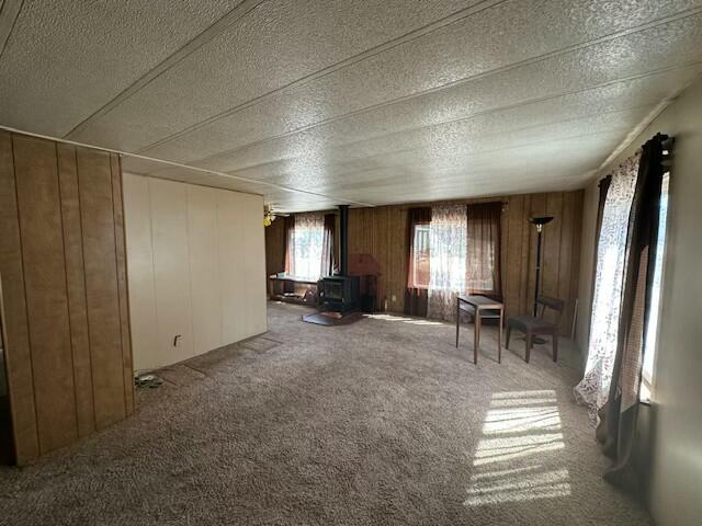 1934 South Old Stage Road, Unit 24 Mount Shasta, CA 96067 - Photo 4 of 11 LIVING ROOM