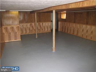117 Spring Street Woodbury, NJ 08096 - Photo 12 of 12 Basement - Finished