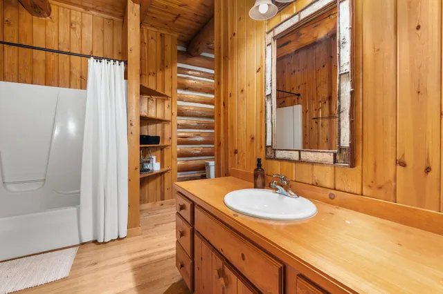 $890,000 | N3932 Park Brodhead Wi 53520, Brodhead, WI 53520