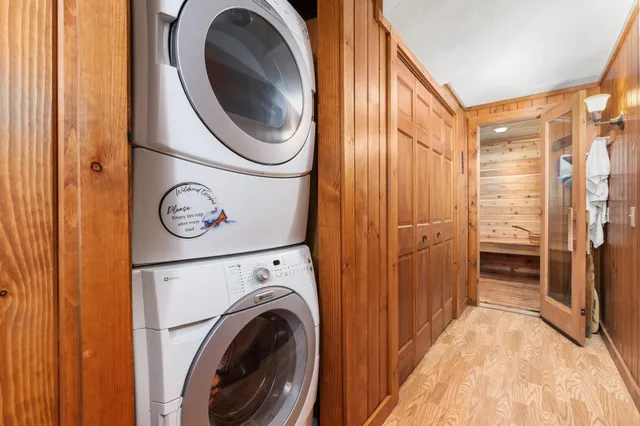 $890,000 | N3932 Park Brodhead Wi 53520, Brodhead, WI 53520