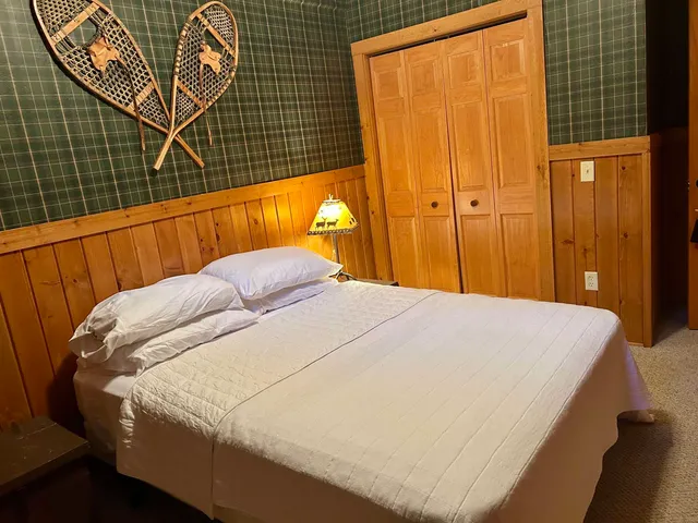 $890,000 | N3932 Park, Brodhead, WI 53520