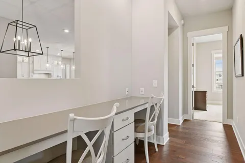 $1,900,000 | 24545 Bentgrass Way, Shorewood, MN 55331