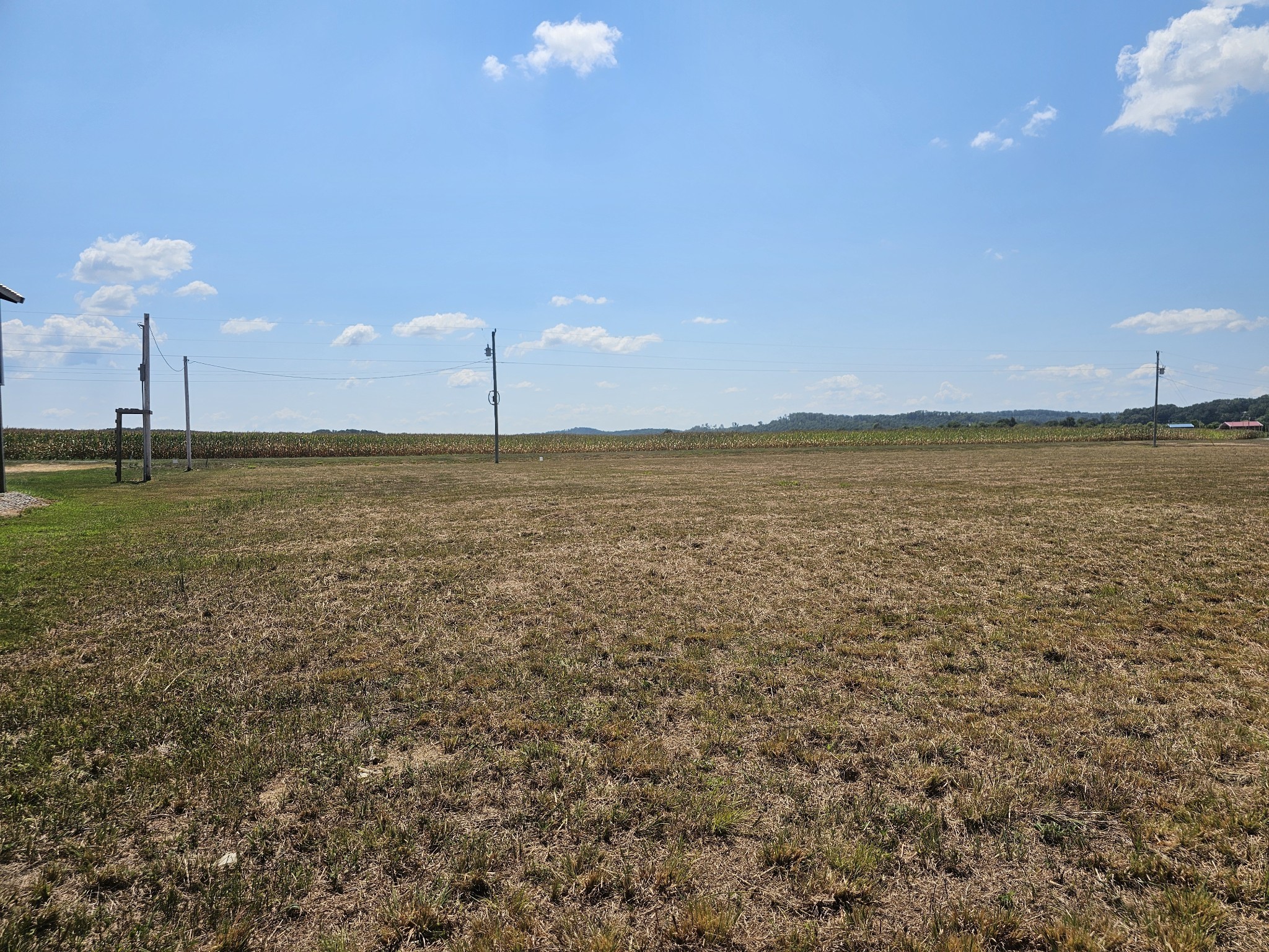 2427 Hardin Bottom River Road Clifton, TN 38425 - Photo 12 of 31 a view of an ocean