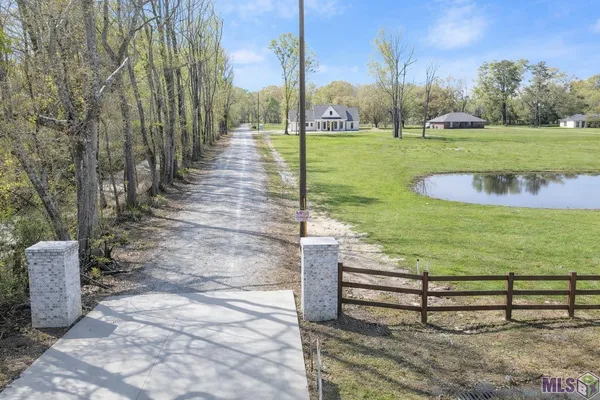 $450,000 | 10482 Summerside Drive, Baker, LA 70714