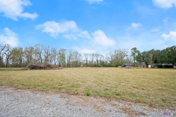 $450,000 | 10482 Summerside Drive, Baker, LA 70714