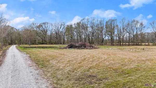 $450,000 | 10482 Summerside Drive, Baker, LA 70714