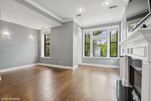 $650,000 | 1849 North Cleveland Avenue, Unit 2N, Chicago, IL 60614