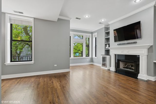 $650,000 | 1849 North Cleveland Avenue, Unit 2N, Chicago, IL 60614