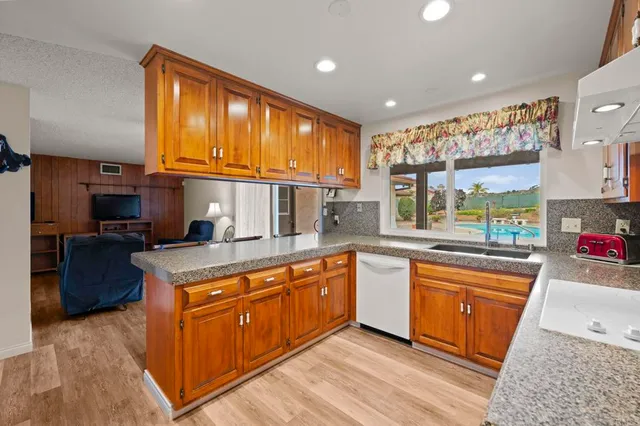 $889,000 | 2938 Viejas View Place, Alpine, CA 91901