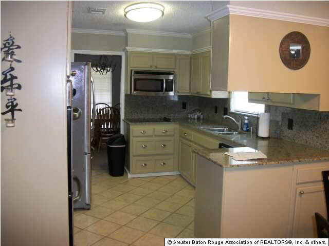 4828 Mobile Drive Baton Rouge, LA 70817 - Photo 3 of 14 Gallery Image 3