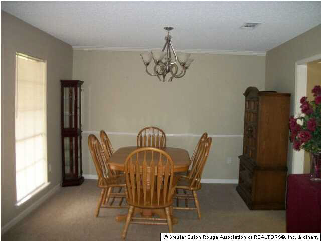 4828 Mobile Drive Baton Rouge, LA 70817 - Photo 6 of 14 Gallery Image 6