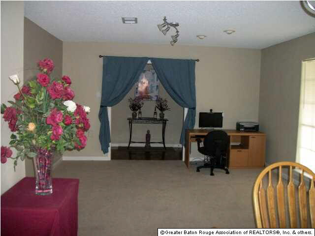 4828 Mobile Drive Baton Rouge, LA 70817 - Photo 7 of 14 Gallery Image 7