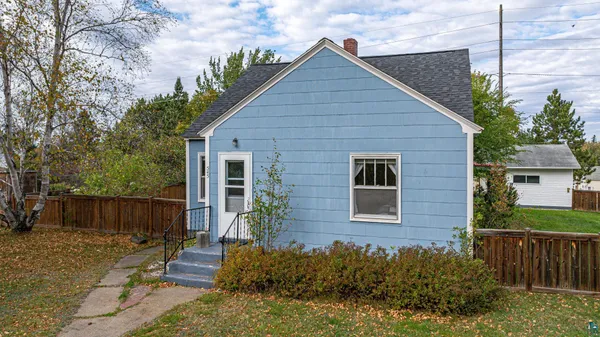 $220,000 | 545 East Wilson Street, Ely, MN 55731