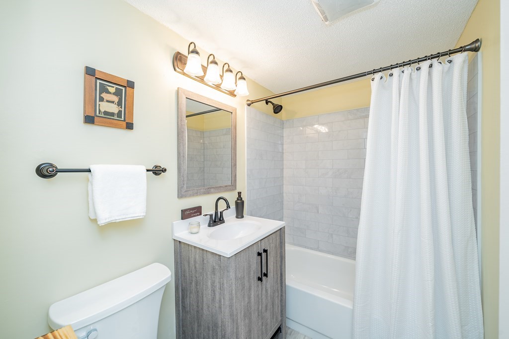 45 Birchwood Road Southwick, MA 01077 - Photo 18 of 23 Gallery Image 18