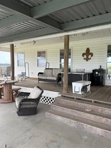 $260,000 | 1443 South Jackson Avenue, Morse, LA 70559