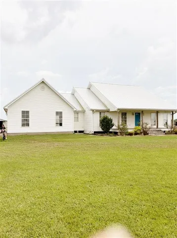 $260,000 | 1443 South Jackson Avenue, Morse, LA 70559