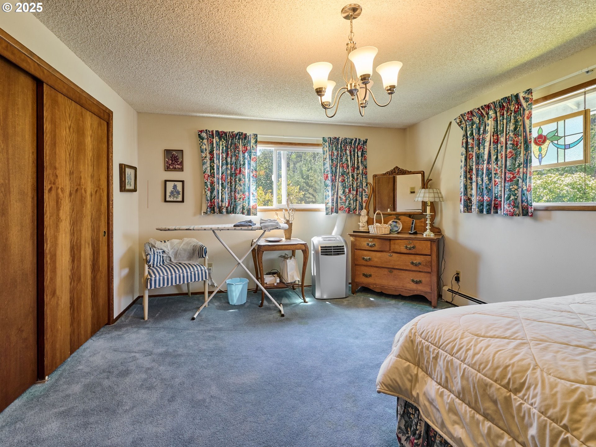 29275 Northeast Putnam Road Newberg, OR 97132 - Photo 17 of 46 Bedroom