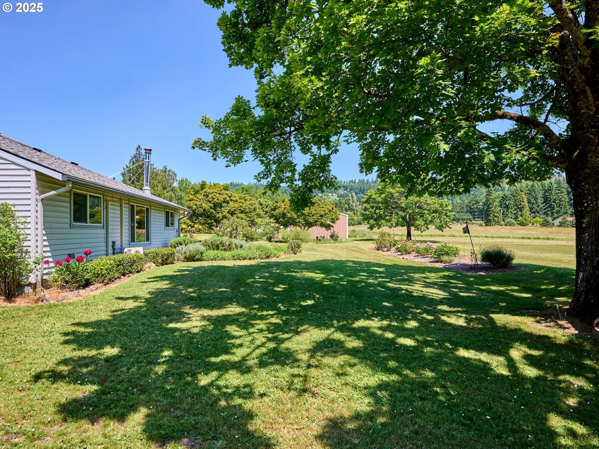 29275 Northeast Putnam Road Newberg, OR 97132 - Photo 26 of 46 Exterior