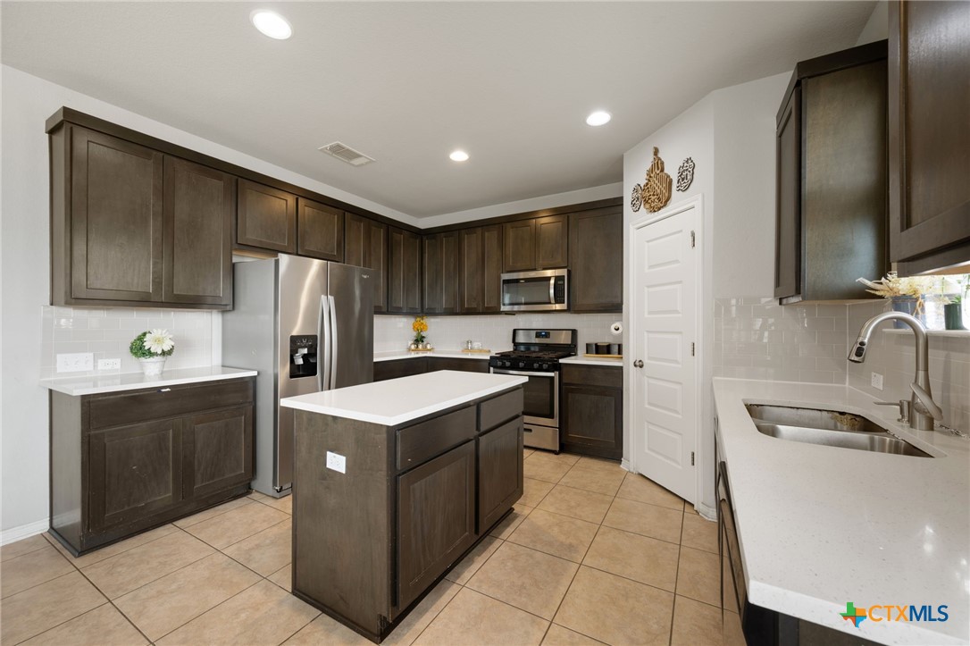 1306 Hazleton Cove Austin, TX 78753 - Photo 11 of 31