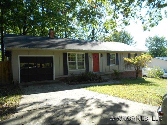 810 Dana Road Hendersonville, NC 28792 - Photo 1 of 10 Gallery Image 1