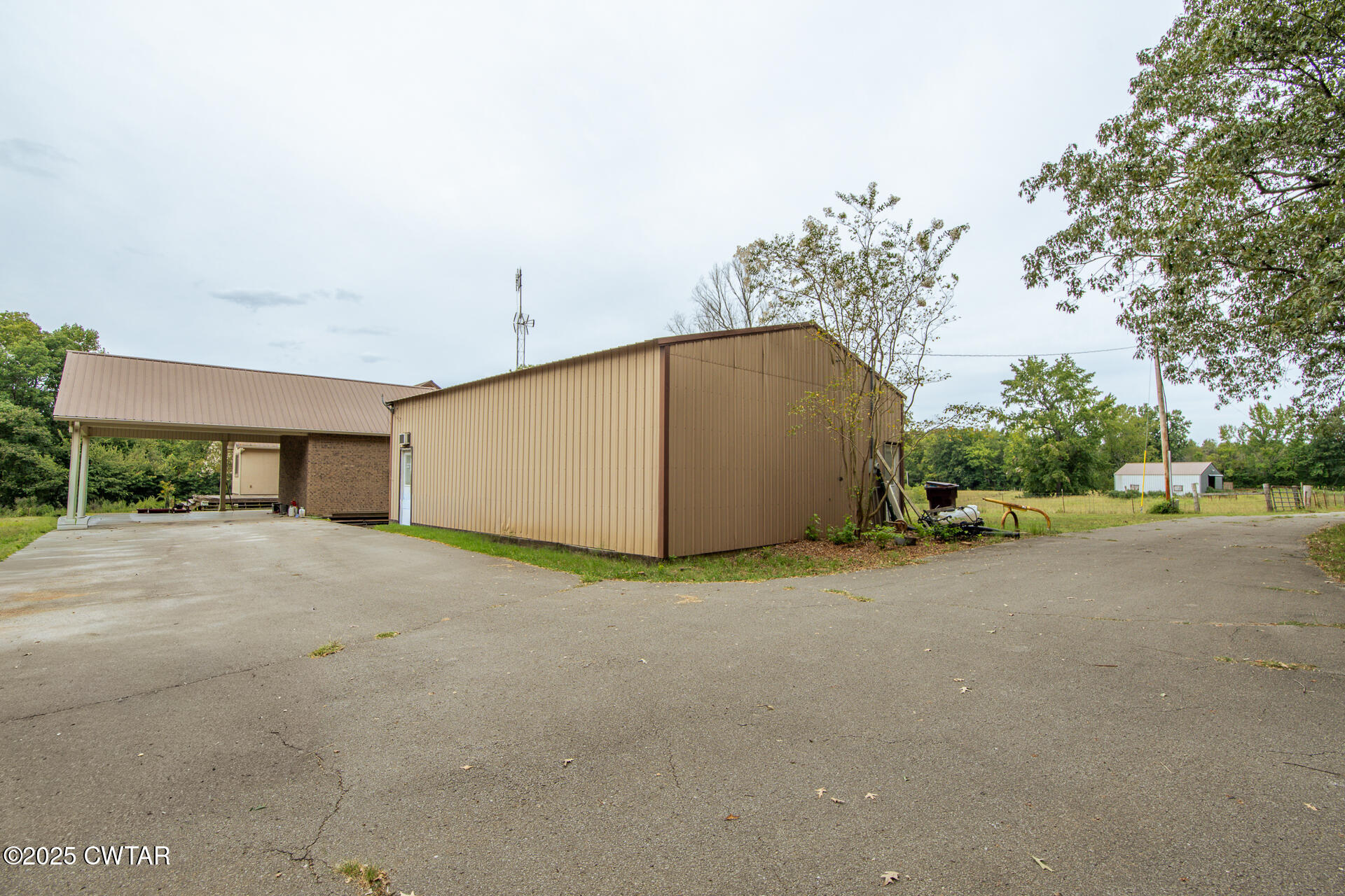 3554 Shades Bridge Road Greenfield, TN 38230 - Photo 37 of 49 a view of a outdoor space