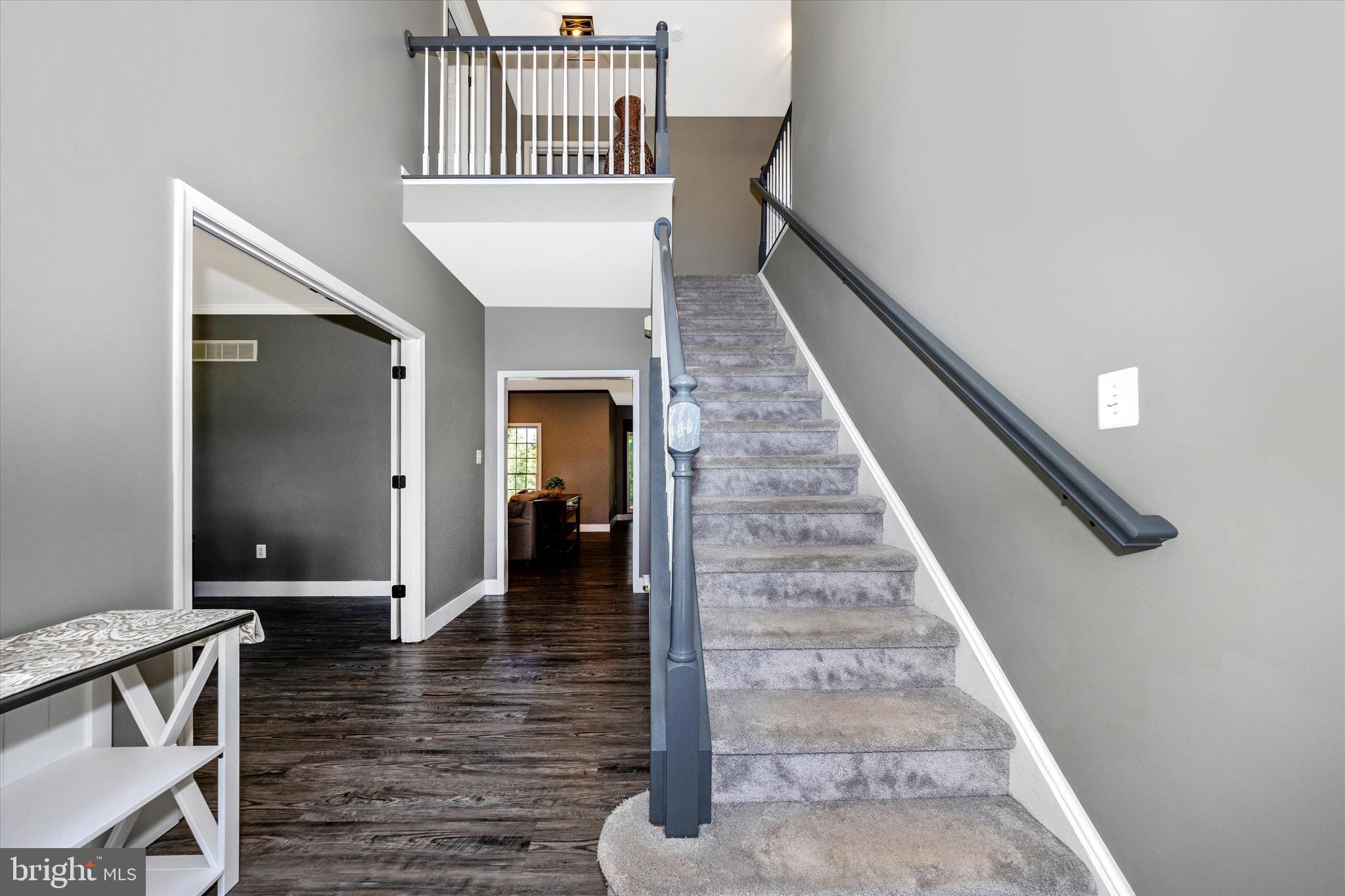 12551 New Windsor Road Union Bridge, MD 21791 - Photo 10 of 60 Foyer