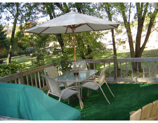 67 Pontoosic Road Westfield, MA 01085 - Photo 2 of 7 Gallery Image 2