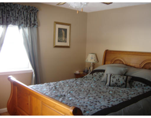 67 Pontoosic Road Westfield, MA 01085 - Photo 5 of 7 Gallery Image 5