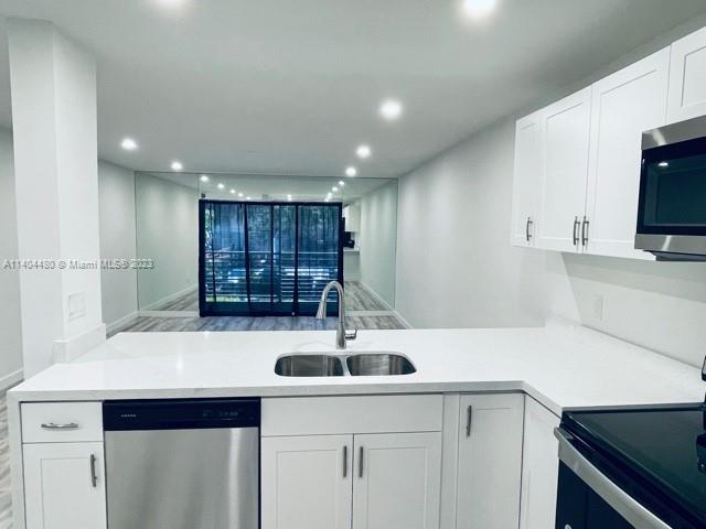 5790 Stirling Road, Unit 212 Hollywood, FL 33021 - Photo 1 of 13 Gallery Image 1