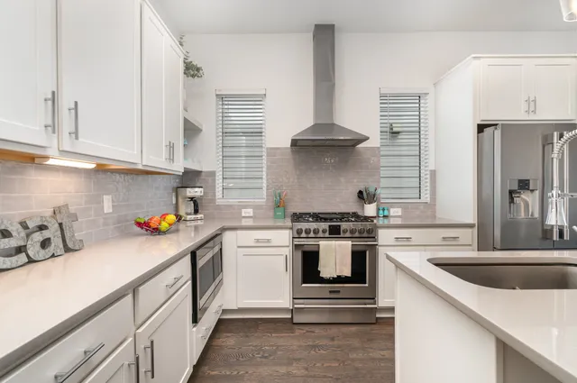 $3,995 | 115 B Elmhurst Avenue, Nashville, TN 37207