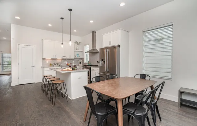 $3,995 | 115 B Elmhurst Avenue, Nashville, TN 37207