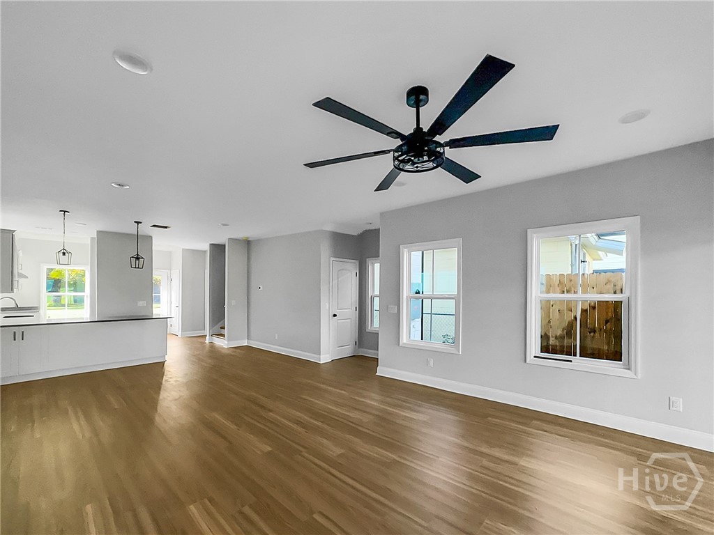 1612 Reynolds Street Savannah, GA 31401 - Photo 9 of 31 FAMILY ROOM