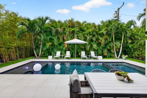 $3,195,000 | 1644 Northeast 4th Court, Fort Lauderdale, FL 33301