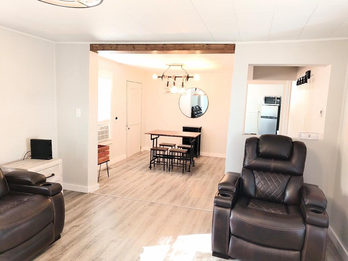 265 West 4th Street Constantine, MI 49042 - Photo 5 of 22 IMG_20241023_152717256