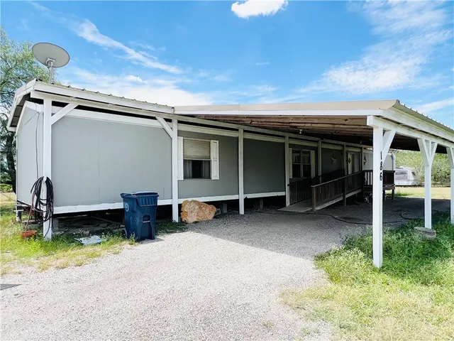 $135,000 | 186 County Road 161, Alice, TX 78332