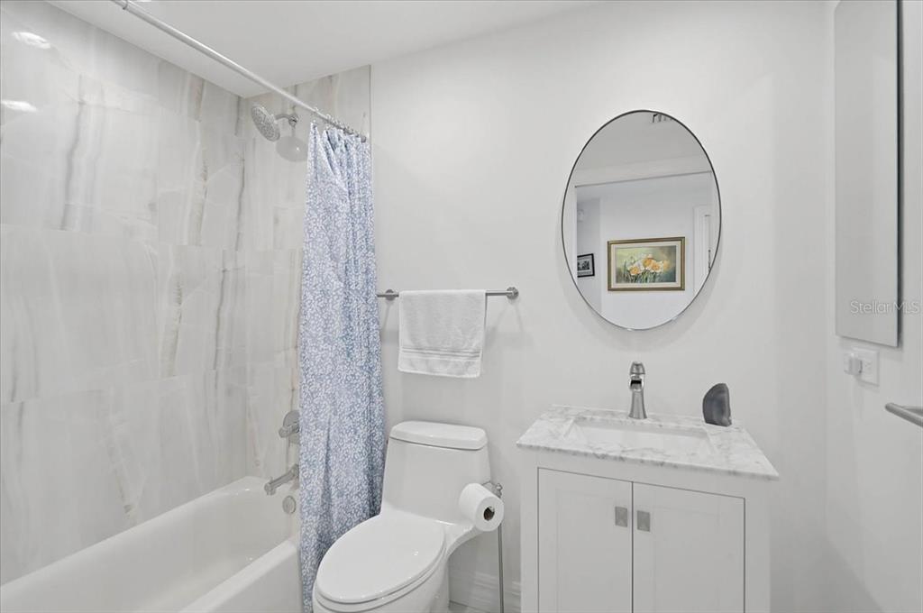 401 North Point Road, Unit 703 Osprey, FL 34229 - Photo 20 of 56 Gallery Image 20