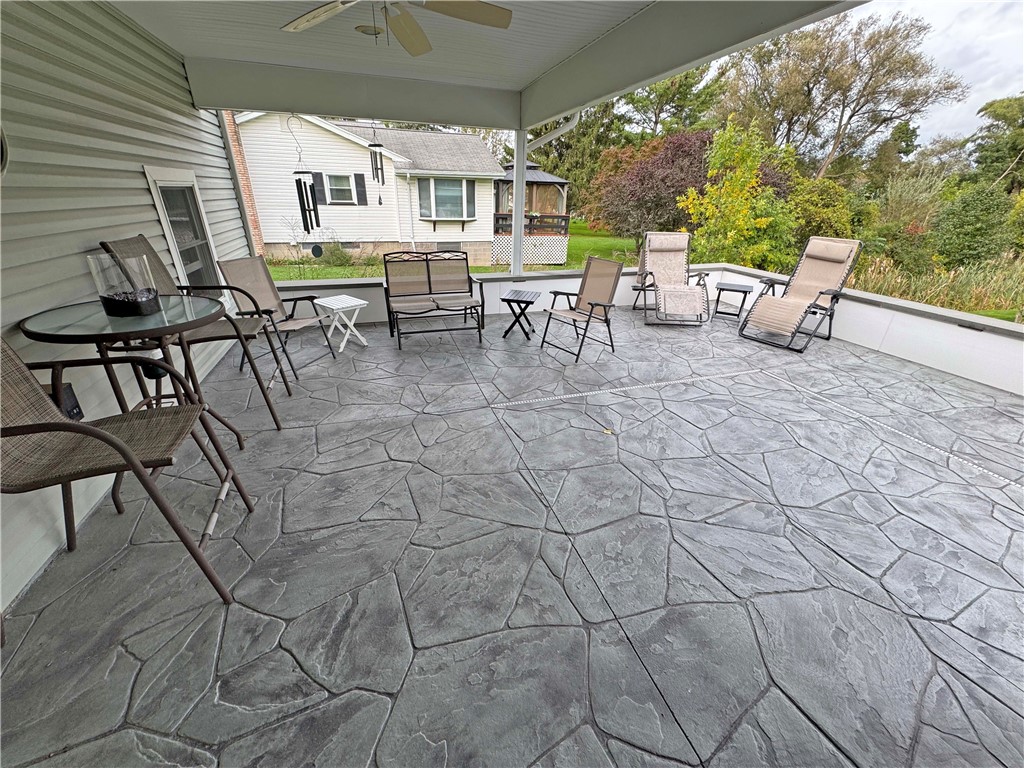 1044 North Greece Road Greece, NY 14626 - Photo 17 of 48 Gallery Image 17