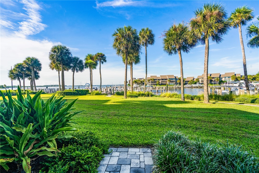 1903 Bay Road, Unit 105 Vero Beach, FL 32963 - Photo 27 of 36 Gallery Image 27