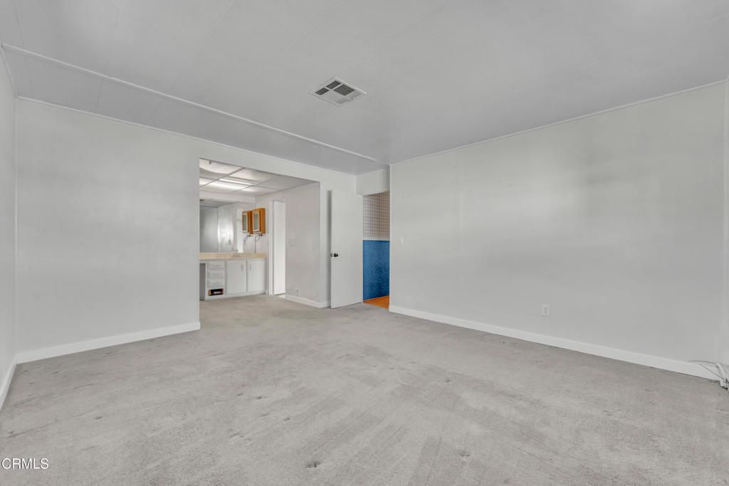 250 East Telegraph Road, Unit 224 Fillmore, CA 93015 - Photo 13 of 29 013