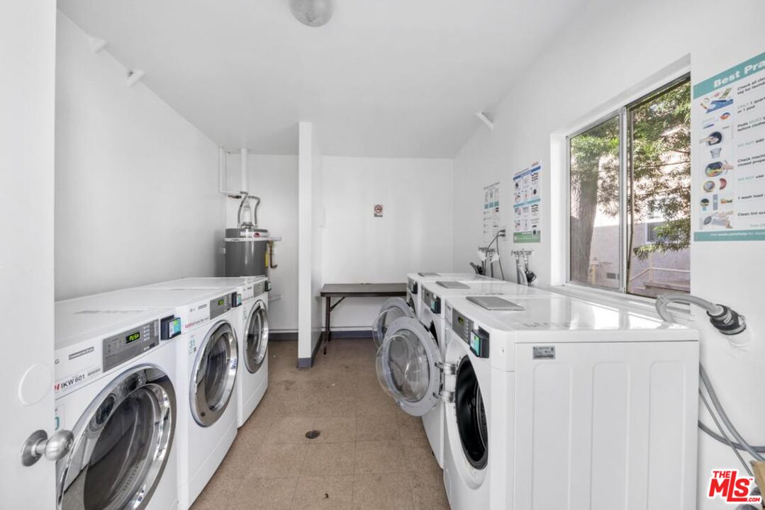 5825 Bowcroft Street, Unit 1 Los Angeles, CA 90016 - Photo 17 of 20 a utility room with dryer and washer