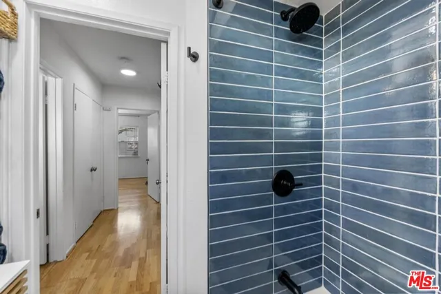 $520,000 | 5825 Bowcroft Street, Unit 1, Los Angeles, CA 90016